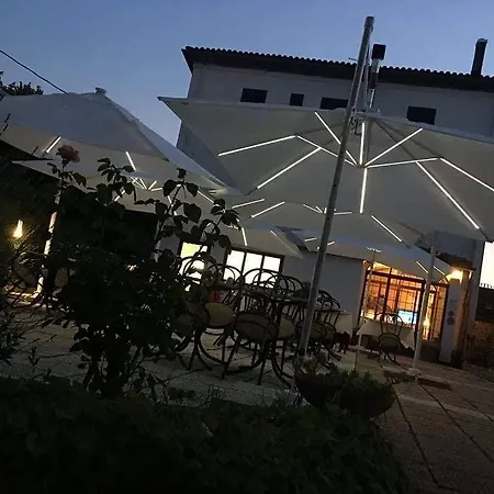 Hotel Monteluce Binami